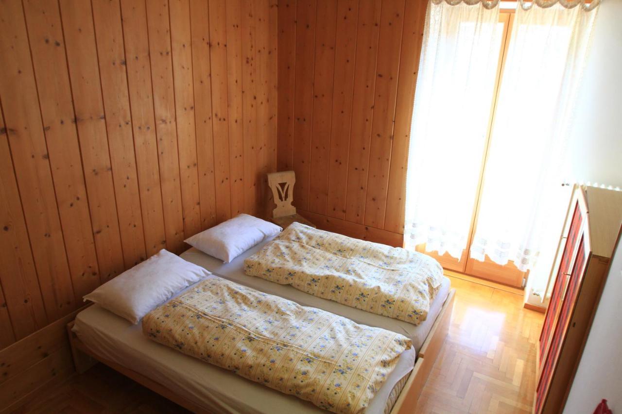 Casa Elisa Apartment Pozza di Fassa Luaran gambar